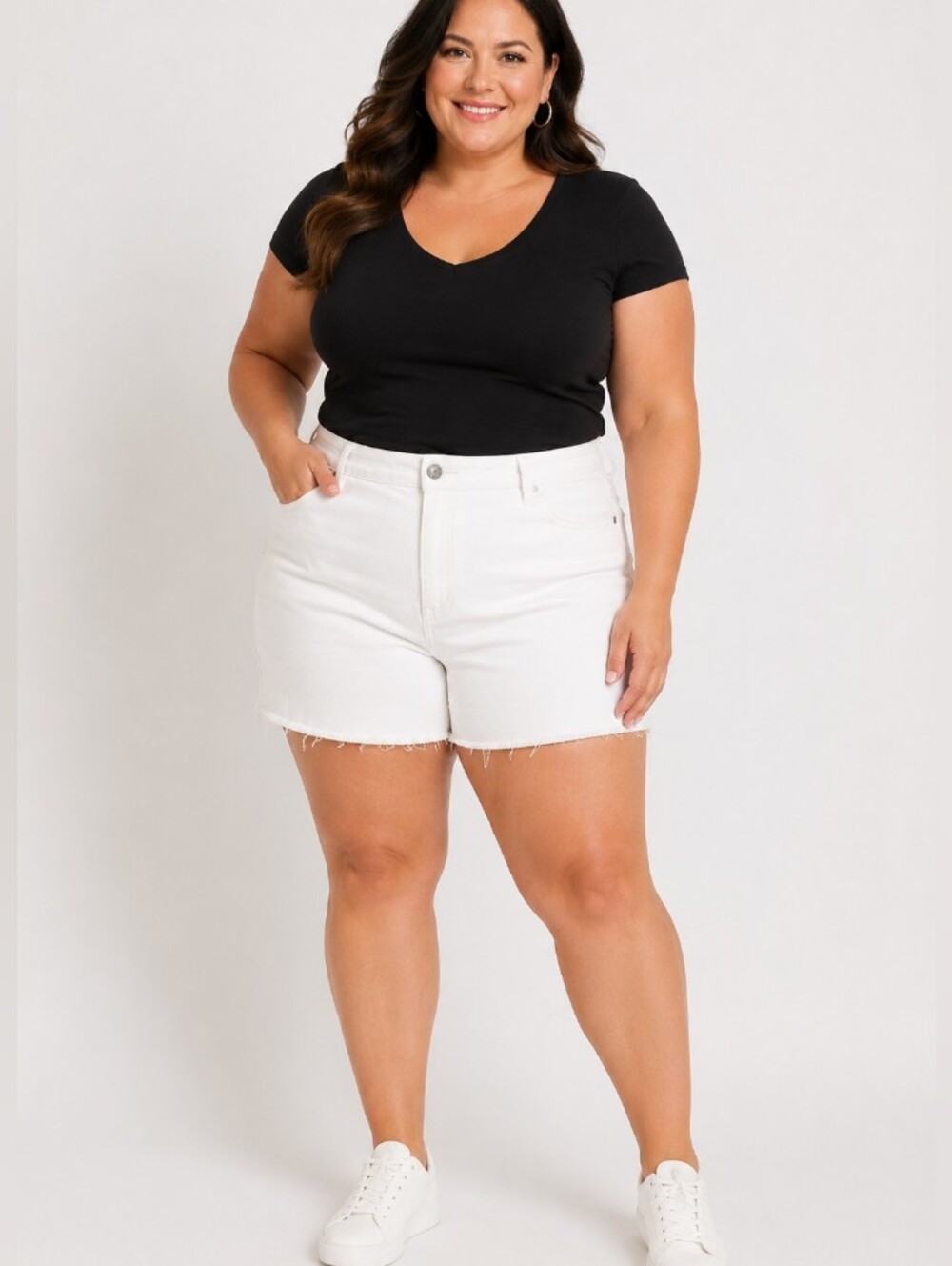 Ava & Viv White Raw Hem Shorts Size 26W